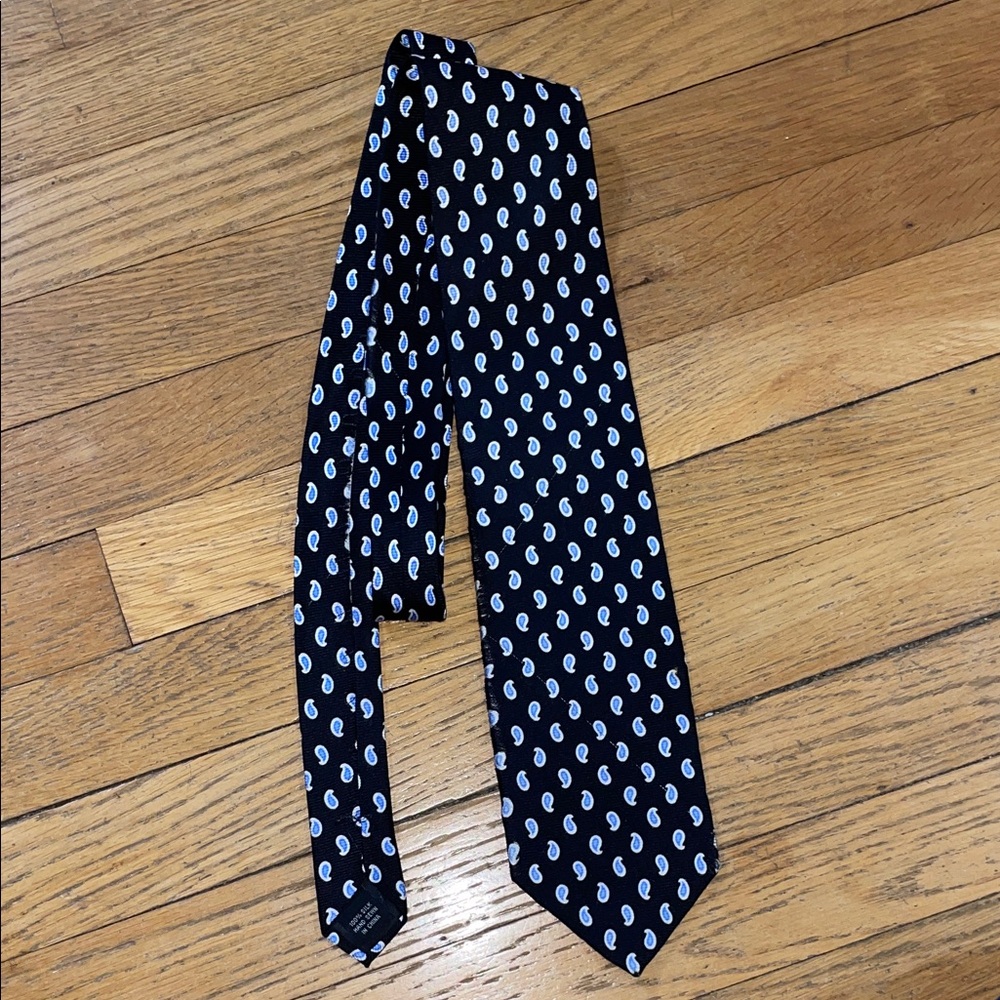 Jos. A. Bank Black and White Paisley Tie